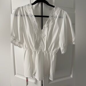 Chic White Lace Trim Blouse